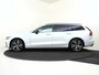 Volvo V60 T8 Twin Engine AWD R-Design | Trekhaak | Head-Up | Panoramadak |