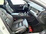 Volvo V60 T8 Twin Engine AWD R-Design | Trekhaak | Head-Up | Panoramadak |