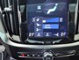 Volvo V60 T8 Twin Engine AWD R-Design | Trekhaak | Head-Up | Panoramadak |