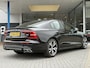 Volvo S60 2.0 B3 R-Design | Wegklapbare Trekhaak | Leder | Memory Seat | Clima | Navi |