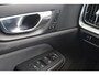 Volvo S60 2.0 B3 R-Design | Wegklapbare Trekhaak | Lederen Stoelbekleding | Climate Control | Cruise Control | Achteruitrijcamera |
