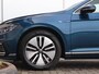 Volkswagen Passat Variant GTE 1.4 TSI PHEV 218 pk DSG Business | Trekhaak | 360 Camera | App connect | LED Matrix | Navigatie | Elektrische Klep | Stoelverwarming v+a | ACC | 17'' LM | Stuurverwarming |