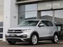 Volkswagen T-Cross 1.5 TSI 150 pk DSG Style | Navigatie | App Connect | LED | Camera | 17'' LM | Climatronic | Stoelverwarming | Side Assist |