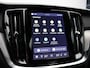 Volvo V60 T6 AWD Plug-in hybrid Plus Dark / Trekhaak / 360 camera / elektr. verst. contourstoelen / stuur-,stoel-, voorruit verw. / Harman Kardon audio / Keyless drive