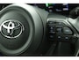 Toyota Yaris Cross 1.5 Hybrid Dynamic | Stoelverwarming voor | Stuurwielverwarming | Apple Carplay/ Android Auto | Camera Achter |