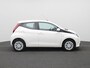 Toyota Aygo 1.0 VVT-i x-play | Navigatie | Airco | Camera | Bluetooth |