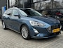 Ford Focus Wagon 1.0 125 PK Titanium-X | TREKHAAK AFNB.| ADAPTIEVE CRUISE CONTROL| HEAD-UP| B&O SOUND| STUUR, STOEL EN VOORRUITVERWARMING| CAMERA + SENSOREN| FULL LED KOPLAMPEN| KEYLESS|