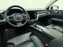 Volvo V60 B4 211pk Plus Bright / Panoramadak / Full-LED / Trekhaak / Elektr. Stoelen / Adapt. Cruise / BLIS / Stoel + Stuur. Verwarming / 18'' / Getint glas / Keyless /