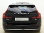 Volvo V60 B4 211pk Plus Bright / Panoramadak / Full-LED / Trekhaak / Elektr. Stoelen / Adapt. Cruise / BLIS / Stoel + Stuur. Verwarming / 18'' / Getint glas / Keyless /