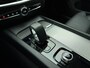 Volvo V60 B4 211pk Plus Bright / Panoramadak / Full-LED / Trekhaak / Elektr. Stoelen / Adapt. Cruise / BLIS / Stoel + Stuur. Verwarming / 18'' / Getint glas / Keyless /