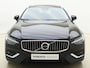 Volvo V60 B4 211pk Plus Bright / Panoramadak / Full-LED / Trekhaak / Elektr. Stoelen / Adapt. Cruise / BLIS / Stoel + Stuur. Verwarming / 18'' / Getint glas / Keyless /