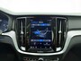 Volvo V60 B4 211pk Plus Bright / Panoramadak / Full-LED / Trekhaak / Elektr. Stoelen / Adapt. Cruise / BLIS / Stoel + Stuur. Verwarming / 18'' / Getint glas / Keyless /