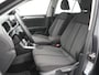 Volkswagen T-Roc 1.5 TSI Life Edition Automaat l ACC l Led l PDC l Stoelverwarming l Carplay