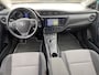 Toyota Auris 1.8 Hybrid Dynamic Navigatie, achteruitrij camera, cruise control, keyless entry- & start, automaat!