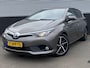 Toyota Auris 1.8 Hybrid Dynamic Navigatie, achteruitrij camera, cruise control, keyless entry- & start, automaat!