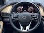 Hyundai Santa Fe 1.6 T-GDI PHEV 5p Premium Plus Sky / Fabrieksgarantie tot 11-2026 / 1.350 kg trekgewicht / Pano schuifdak / Leder / HUD / Camera 360° / Stuur-, stoel- en achterbankverwarming / Stoelventilatie / Apple Carplay Android / Winterwielen inclusief /