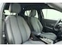 Peugeot 2008 1.2 Hybrid Allure | 145PK | AUTOMAAT | Keyless Entree | Climate Control | Cruise Control | Parkeersensoren Rondom | Apple Carplay/Android Auto Draadloos |