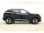 Peugeot 2008 1.2 Hybrid Allure | 145PK | AUTOMAAT | Keyless Entree | Climate Control | Cruise Control | Parkeersensoren Rondom | Apple Carplay/Android Auto Draadloos |