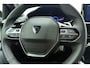 Peugeot 2008 1.2 Hybrid Allure | 145PK | AUTOMAAT | Keyless Entree | Climate Control | Cruise Control | Parkeersensoren Rondom | Apple Carplay/Android Auto Draadloos |