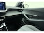 Peugeot 2008 1.2 Hybrid Allure | 145PK | AUTOMAAT | Keyless Entree | Climate Control | Cruise Control | Parkeersensoren Rondom | Apple Carplay/Android Auto Draadloos |