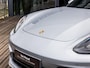 Porsche Panamera Sport Turismo 2.9 4S E-Hybrid | SPORTDESIGN | SPORTCHRONO | PASM LUCHTVERING | SPORTUITLAATSYSTEEM | PANORAMA/SCHUIF-KANTELDAK | BOSE | SOFTCLOSE | PORSCHE INNODRIVE | HEAD-UP | 360 CAMERA | DOLOMIETZILVER |