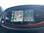 Toyota Aygo X 1.0 VVT-i S-CVT Limited Zeer lage KM stand! Parkeersensoren, JBL, achteruitrij camera, stoelverwarming, navigatie Apple CarPlay/Android Auto, NL-auto & automaat!