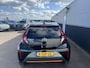 Toyota Aygo X 1.0 VVT-i S-CVT Limited Zeer lage KM stand! Parkeersensoren, JBL, achteruitrij camera, stoelverwarming, navigatie Apple CarPlay/Android Auto, NL-auto & automaat!