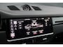 Porsche Cayenne Coupé 3.0 E-Hybrid Carrarawit Metallic Panoramadak Luchtvering Sport-Chrono Achterasbesturing Softclose Vol-Leder NL-Auto