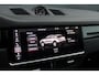 Porsche Cayenne Coupé 3.0 E-Hybrid Carrarawit Metallic Panoramadak Luchtvering Sport-Chrono Achterasbesturing Softclose Vol-Leder NL-Auto