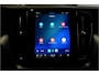 Volvo XC60 2.0 T8 AWD 335kW/456pk Aut8 Recharge LONG RANGE Ultimate Dark LUCHTVERING + HARMAN/KARDON + PANORAMADAK + BLIS + EL.TREKHAAK + PILOT ASSIST + ADAPT.CRUISE + LANE ASSIST + STOEL-&STUURVERWARMING + CAMERA + KEYLESS + PARKSENSOREN + 20" LM-VELGEN!!