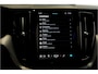 Volvo XC60 2.0 T8 AWD 335kW/456pk Aut8 Recharge LONG RANGE Ultimate Dark LUCHTVERING + HARMAN/KARDON + PANORAMADAK + BLIS + EL.TREKHAAK + PILOT ASSIST + ADAPT.CRUISE + LANE ASSIST + STOEL-&STUURVERWARMING + CAMERA + KEYLESS + PARKSENSOREN + 20" LM-VELGEN!!