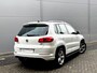 Volkswagen Tiguan 1.4 TSI R-Line Edition Panoramadak, Trekhaak, Side skirts, R-Line, enz