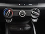 Kia Stonic 1.0 T-GDi MHEV DynamicLine | Trekhaak | Parkeercamera | Apple Carplay/Android Auto | Climate Control | Cruise control |