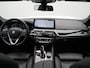 BMW 5-Serie Touring 530e xDrive Luxury Line PHEV 293pk Dealer O.H. | Panodak | Head Up | Camera | Lederen Comfortzetels Massage & Memory | Laser LED | Sfeerverlichting | Stuur Verwarmd | Keyless | Apple Carplay | Plug In Hybrid