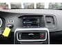 Volvo V60 T3 Automaat Momentum | Camera | Trekhaak | Cruise control | Electrische climate control |