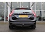Volvo V60 T3 Automaat Momentum | Camera | Trekhaak | Cruise control | Electrische climate control |
