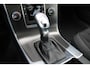 Volvo V60 T3 Automaat Momentum | Camera | Trekhaak | Cruise control | Electrische climate control |