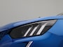 Peugeot e-2008 EV Allure 50 kWh | Panoramadak | Stoelverwarming | Trekhaak | Dodehoekbewaking | Achteruitrijcamera | Alcantara Bekleding