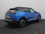 Peugeot e-2008 EV Allure 50 kWh | Panoramadak | Stoelverwarming | Trekhaak | Dodehoekbewaking | Achteruitrijcamera | Alcantara Bekleding