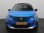 Peugeot e-2008 EV Allure 50 kWh | Panoramadak | Stoelverwarming | Trekhaak | Dodehoekbewaking | Achteruitrijcamera | Alcantara Bekleding