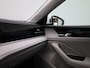 Volkswagen Passat Variant 1.5 eTSI Elegance Business | Direct leverbaar | LED Matrix koplampen | Achterklep elektrisch te openen | Keyless Access | Stoelverwarming | Stuurwielverwarming | Voorstoelen Ergo-Active