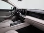 Volkswagen Passat Variant 1.5 eTSI Elegance Business | Direct leverbaar | LED Matrix koplampen | Achterklep elektrisch te openen | Keyless Access | Stoelverwarming | Stuurwielverwarming | Voorstoelen Ergo-Active