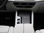 Volkswagen Passat Variant 1.5 eTSI Elegance Business | Direct leverbaar | LED Matrix koplampen | Achterklep elektrisch te openen | Keyless Access | Stoelverwarming | Stuurwielverwarming | Voorstoelen Ergo-Active