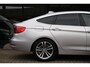 BMW 3-Serie Gran Turismo 320i High Executive|Rijklaar!|Nw.Ketting|Pano|Camera|Keyless|Xenon