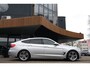 BMW 3-Serie Gran Turismo 320i High Executive|Rijklaar!|Nw.Ketting|Pano|Camera|Keyless|Xenon