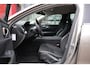 Volvo V60 2.0 D4 Momentum Pro | Origineel NL | Trekhaak | Polestar Engineered | Navigatie | Cruise Control |