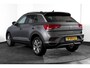 Volkswagen T-Roc 1.5 TSI 150 PK Style Business - Automaat | Adapt. Cruise | Stoelverw. | PDC | Camera | NAV + App. Connect | LED | ECC | Trekhaak | LM 17" |