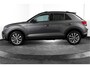 Volkswagen T-Roc 1.5 TSI 150 PK Style Business - Automaat | Adapt. Cruise | Stoelverw. | PDC | Camera | NAV + App. Connect | LED | ECC | Trekhaak | LM 17" |