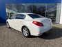 Peugeot 508 2.0 HDi Allure Hybrid4 LMV - PDC - Navi