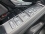 Land Rover Range Rover Evoque P300e R-Dynamic S Hybrid | Met o.a. lederen bekleding, panoramadak en AppleCarPlay/AndroidAuto!